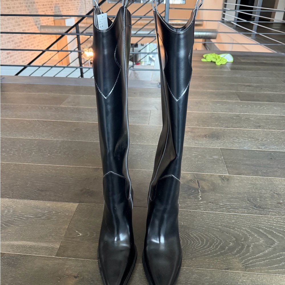 Zara Black Knee-High Women's Boots